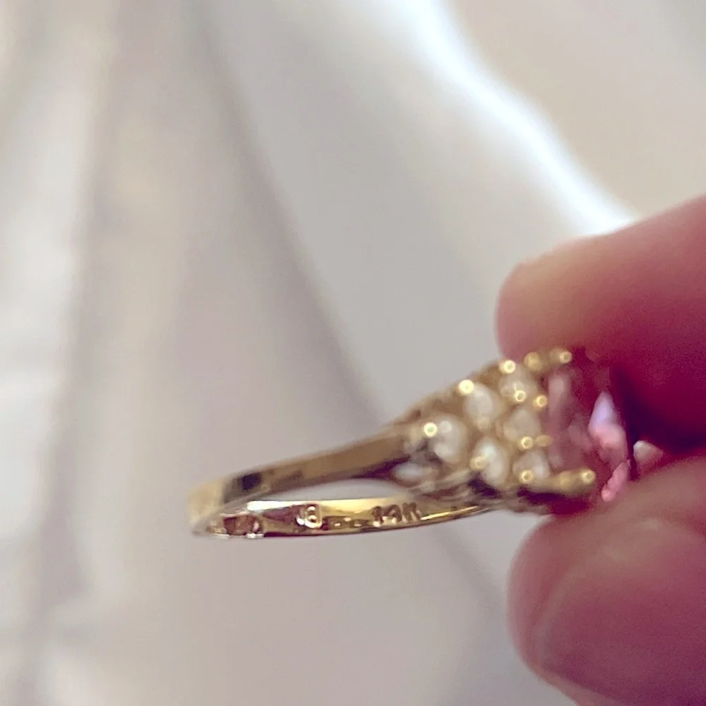VINTAGE‎ gold and Pink Ring sz 7.5